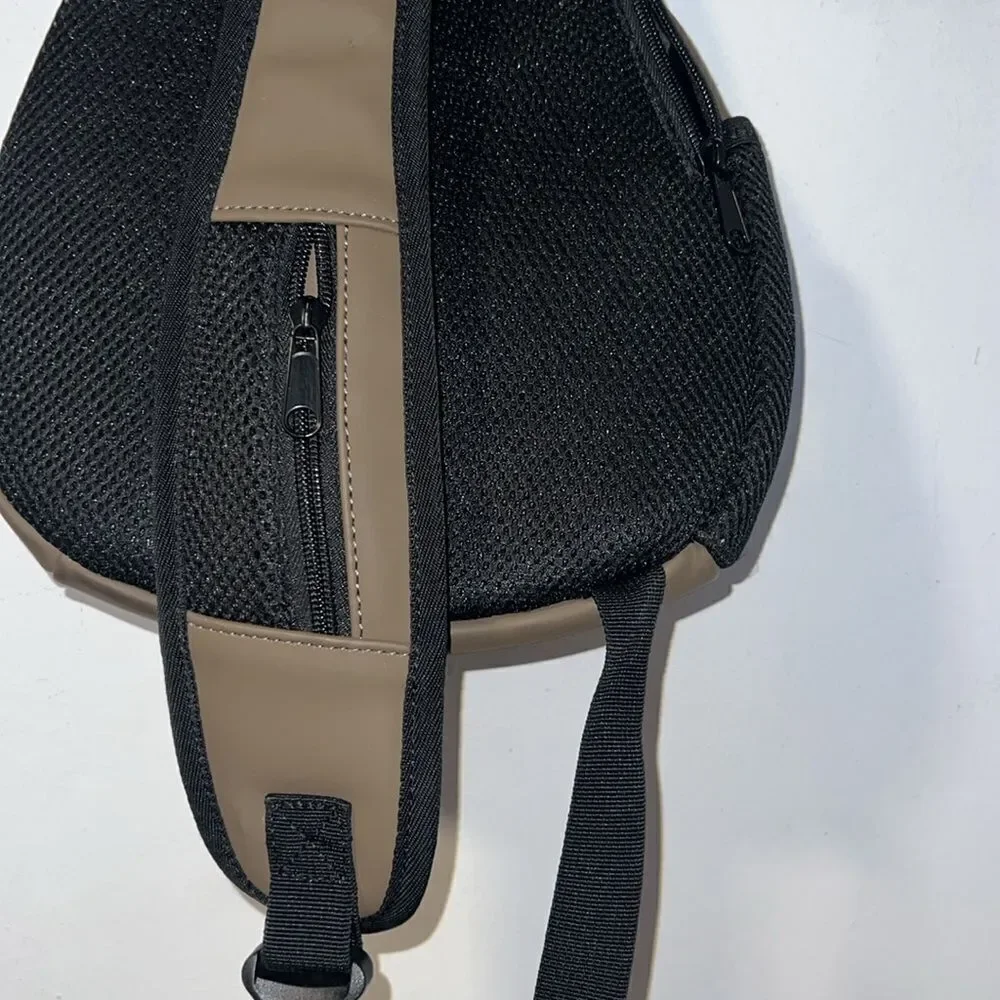DUCHAMP LONDON Military Green and Black Rubberized Sling Bag